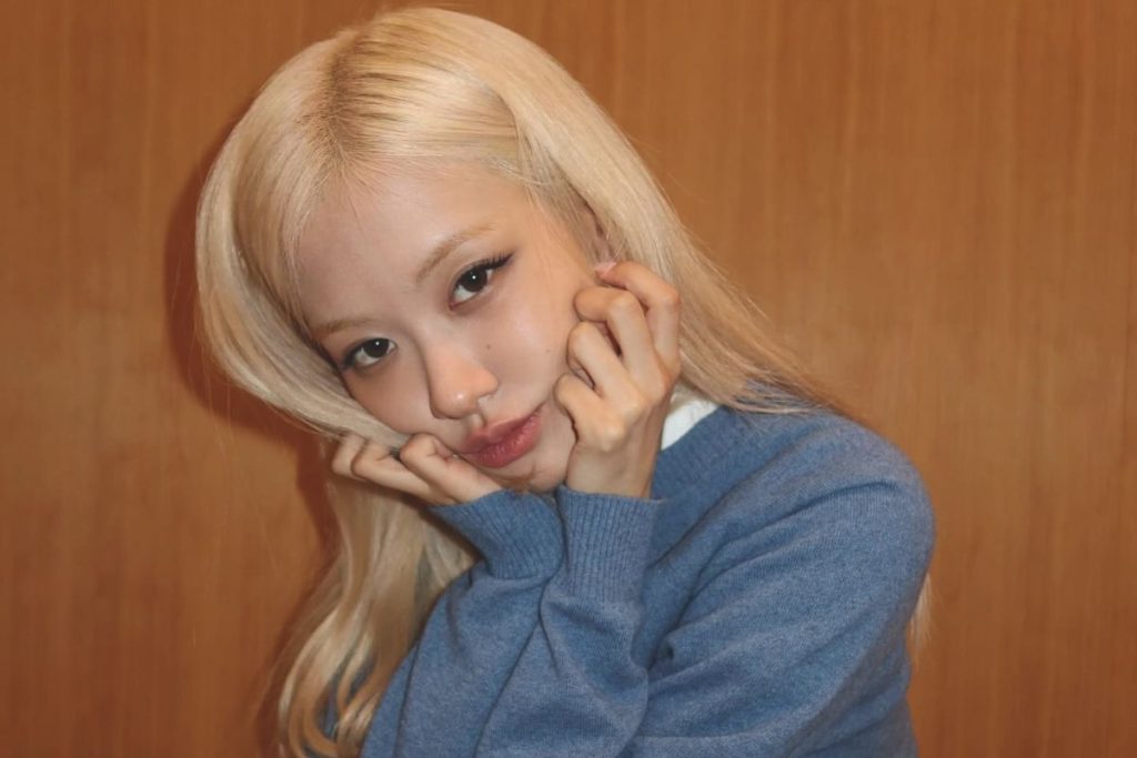 BLACKPINK’s Rosé has reached an astonishing milestone with “APT” on YouTube