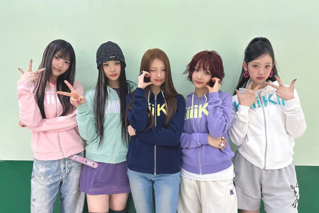 KiiiKiii outshines competition with “I DO ME” on Music Core