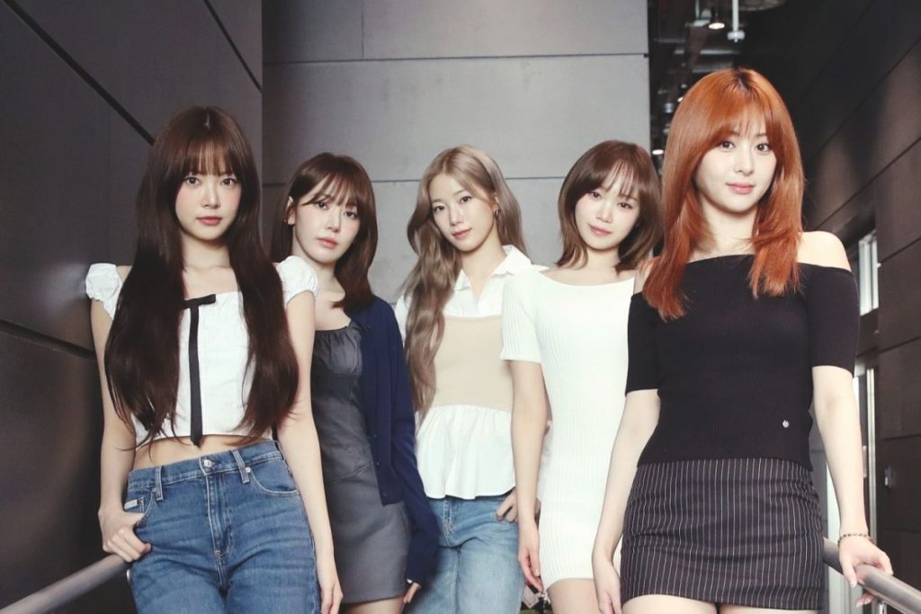 LE SSERAFIM earns their second win for “HOT” on Inkigayo