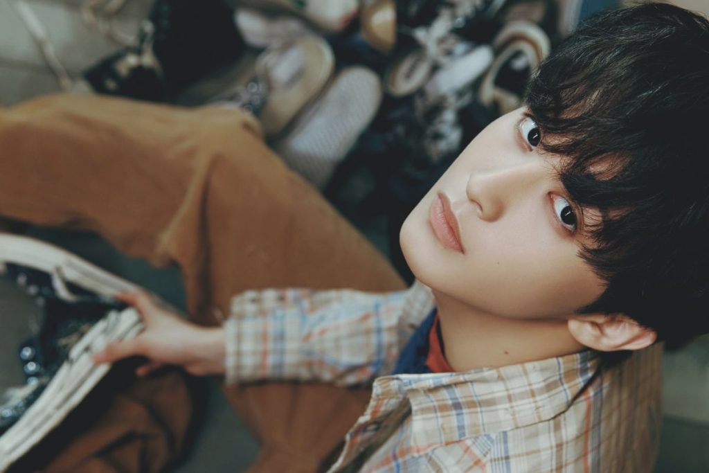 NCT's Mark wins the No.1 spot on Music Core with “1999”