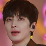 SEVENTEEN’s Wonwoo spotted at his basic military training completion ceremony