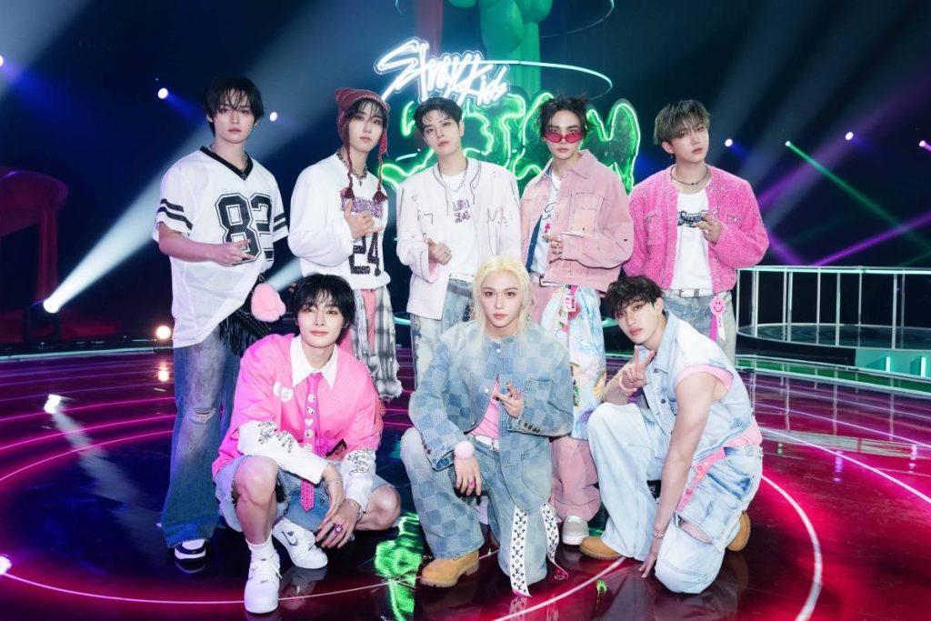 Stray Kids’ Bang Chan steps up amid fainting fan at Peru concert