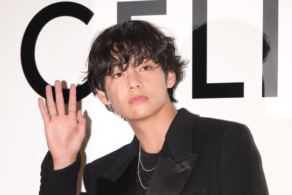 BTS’ V tiny bracelet The idol silently supports Gaza’s children with this gesture