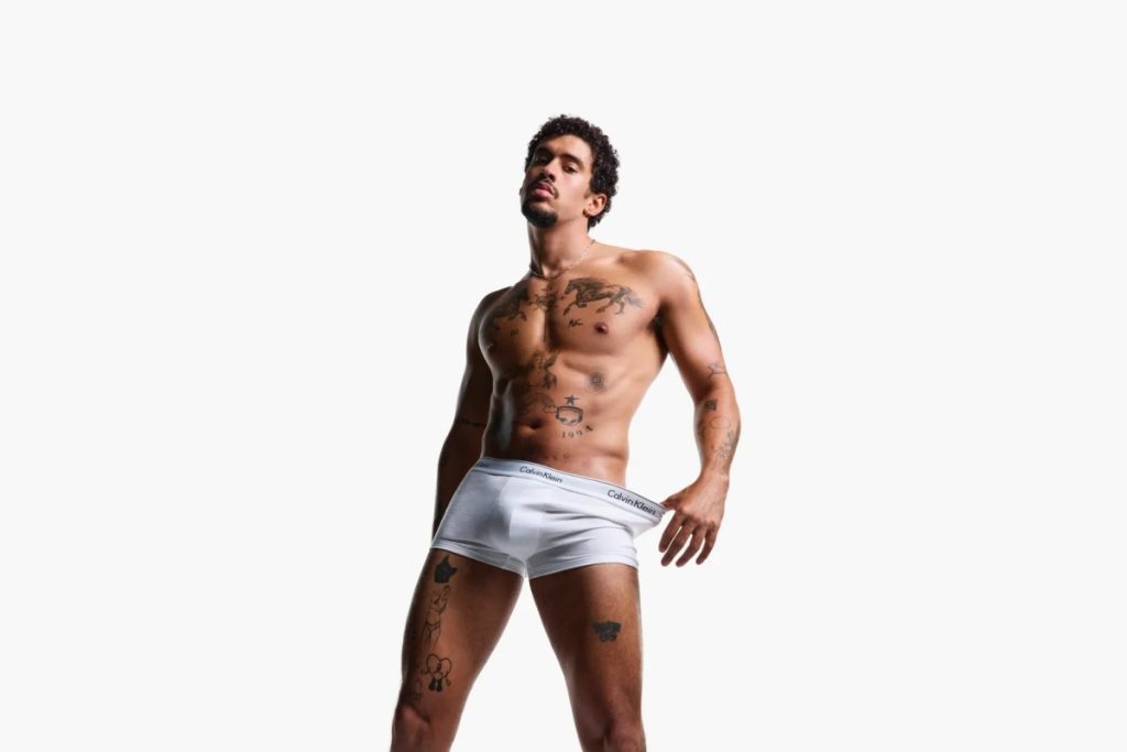 Bad Bunny’s underwear selfie sparks wild fan theories cut or uncut