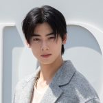 Cha Eunwoo sends love and coffee to fellow actors before his enlistment plans