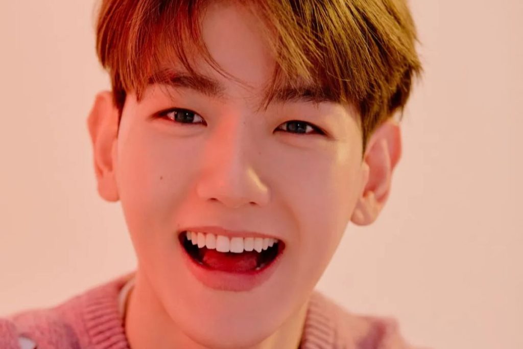 EXO’s Baekhyun’s “Essence of Reverie” reached 1 million sales in just 3 days