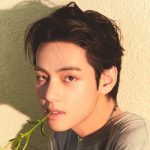 BTS’ V sent fans into meltdown with a new picture of his toned physique