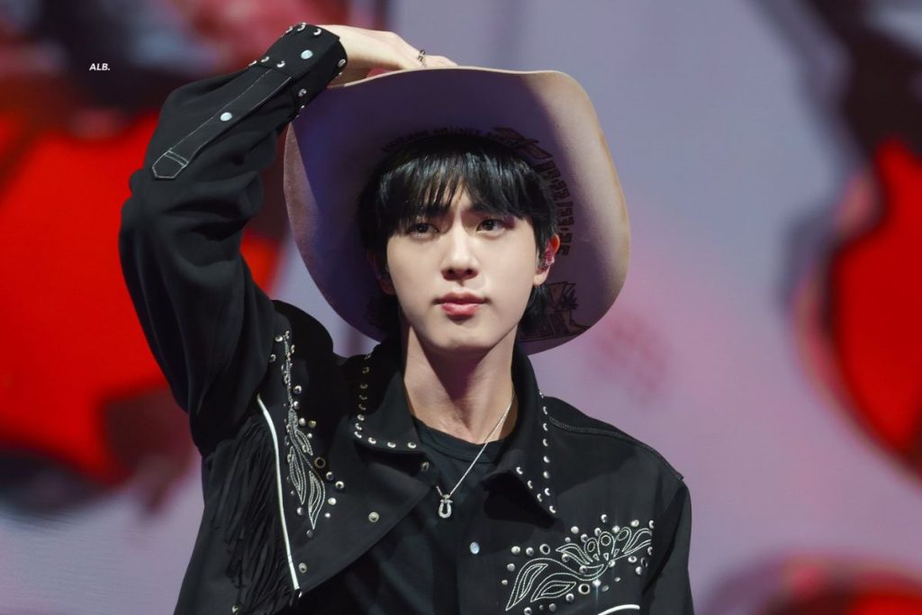 BTS’ Jin comments about “Skinny” idols BTS’ Jin comments about “Skinny” idols