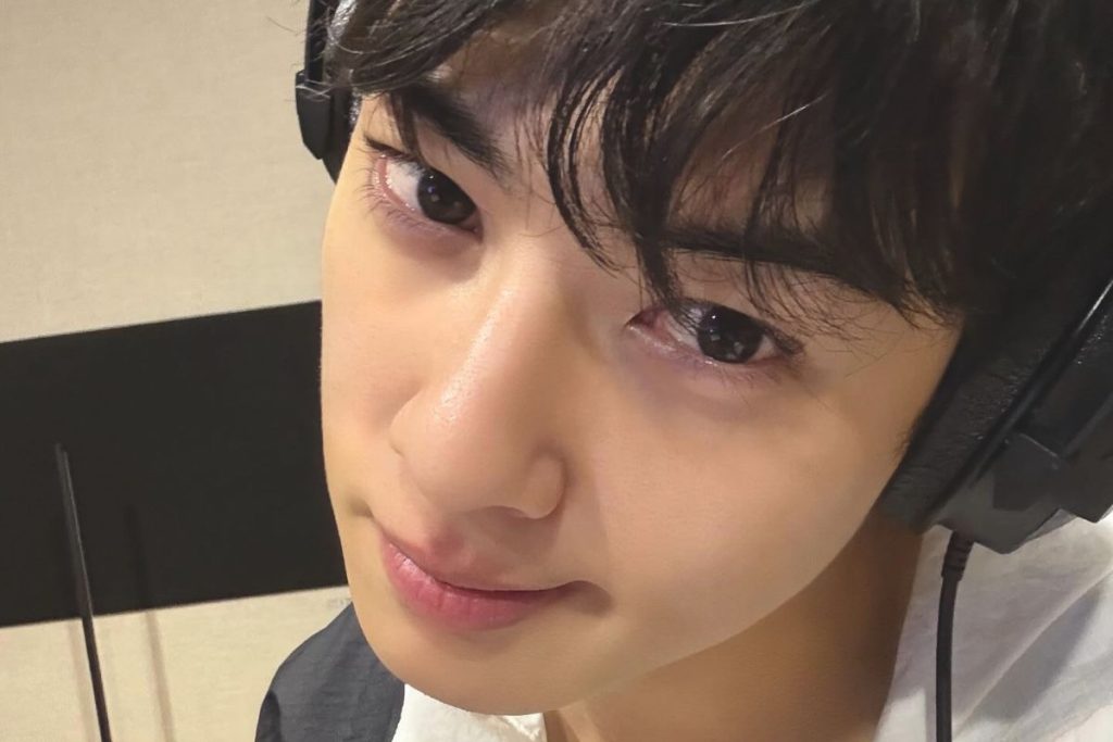 Cha Eunwoo is officially enlisted in the South Korean military