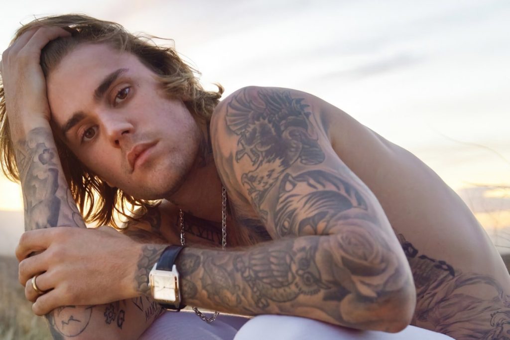 Justin Bieber new album Swag