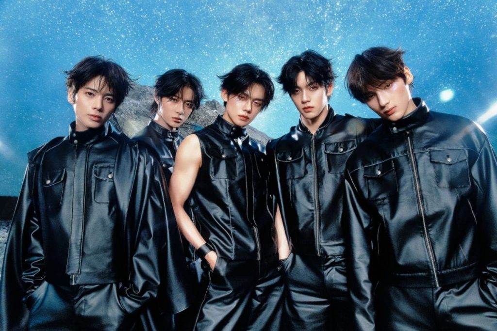TXT gears up the audience with new “The Star Chapter: TOGETHER” concept photos TXT gears up the audience with new “The Star Chapter TOGETHER” concept photos