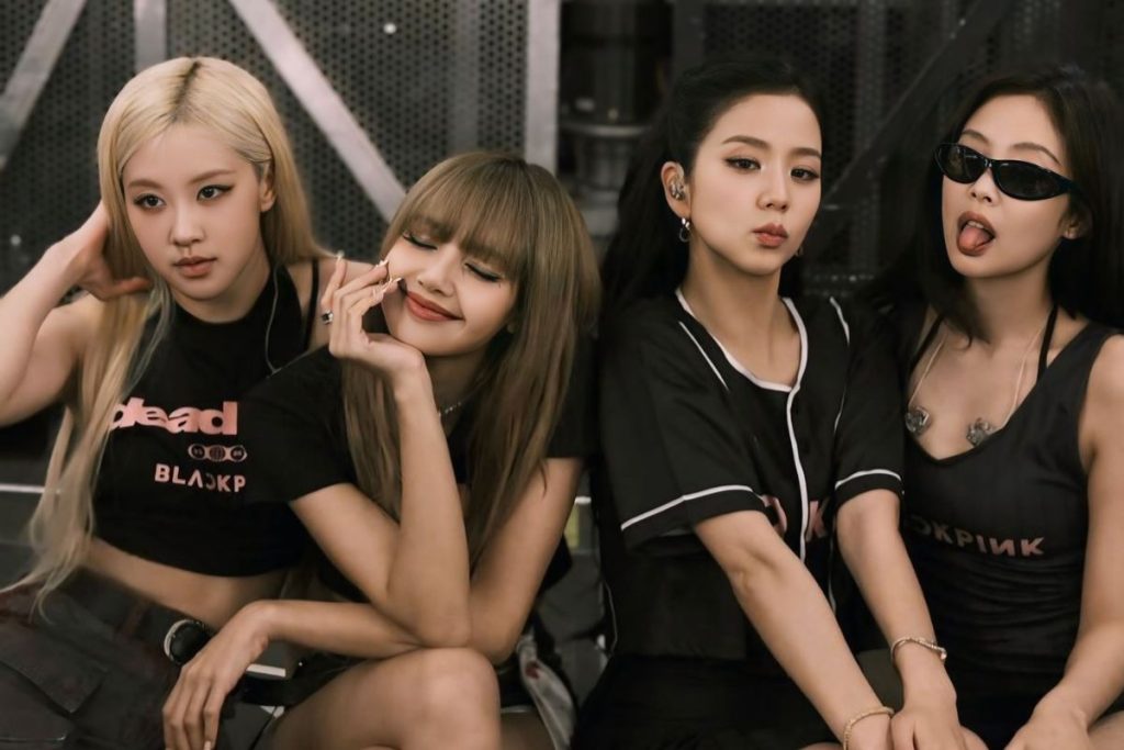 BLACKPINK share an exciting message about the group's upcoming projects