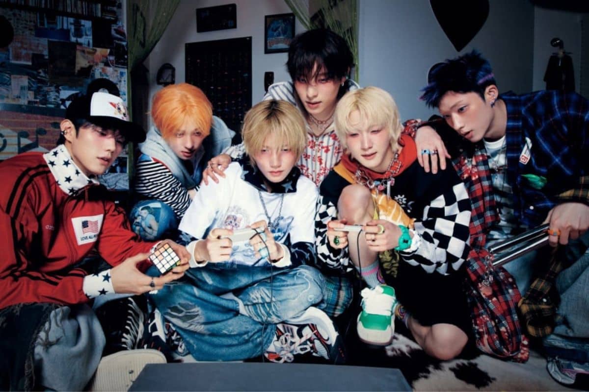 The vintage photos of the Lover Game Club by P1Harmony