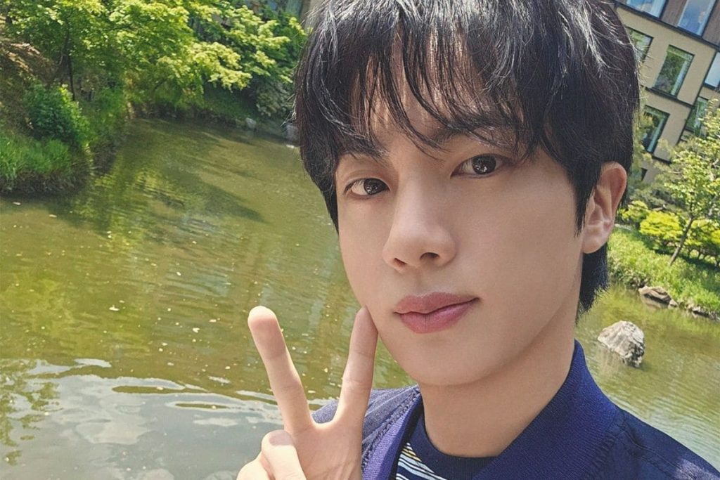 BTS' Jin becomes the brightest star during the Milan Fashion Week