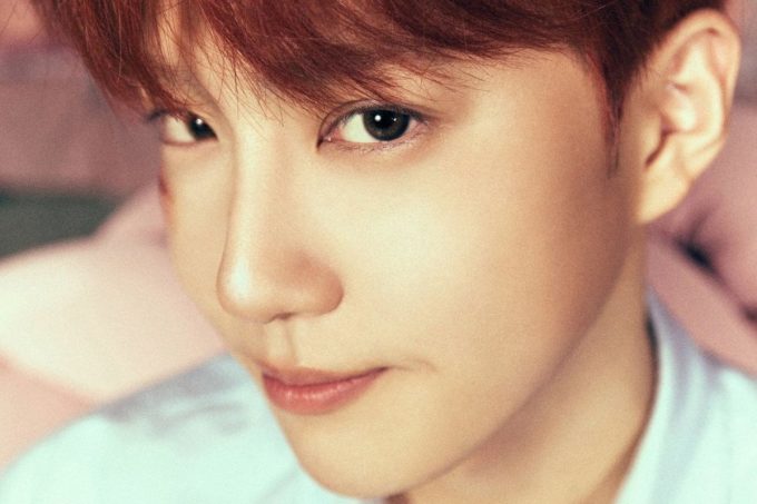 EXO's Suho shows his most playful side in “Who Are You” concept photos