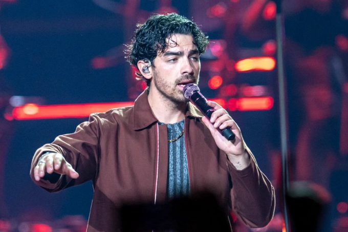 Joe Jonas is accused of snorting cocaine during a concert