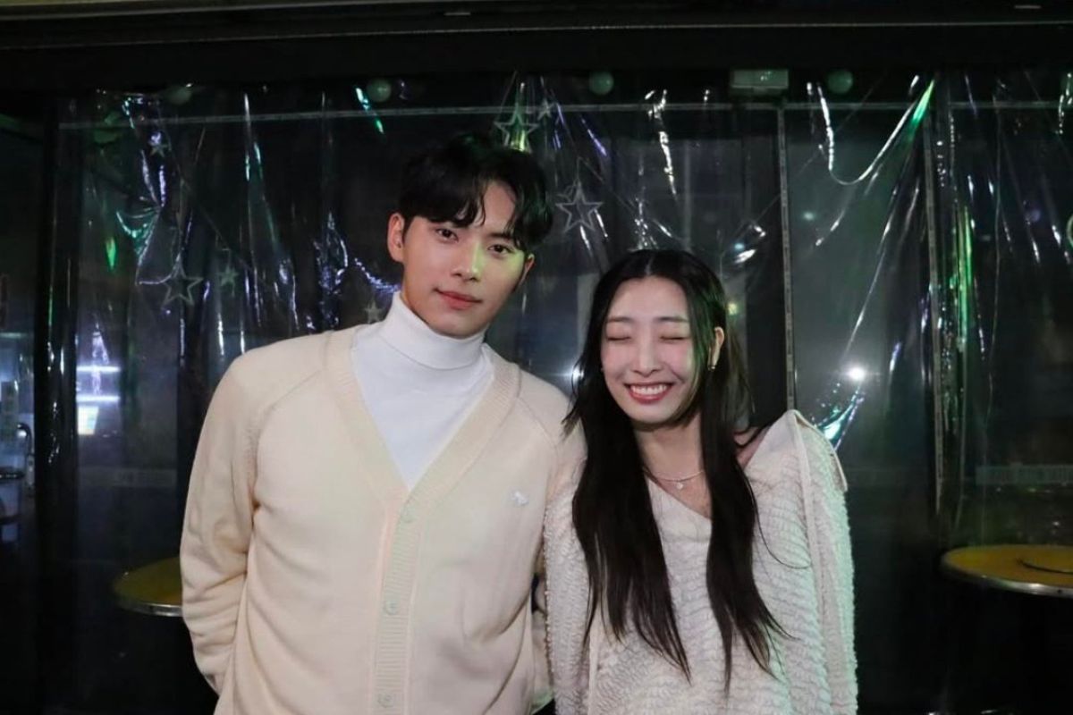 Lee Chae Min from 'Bon Appétit, Your Majesty' talks about his girlfriend in a new interview