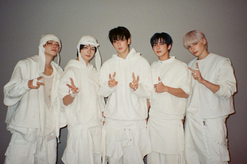 TXT joins UNICEF for global mental health awareness