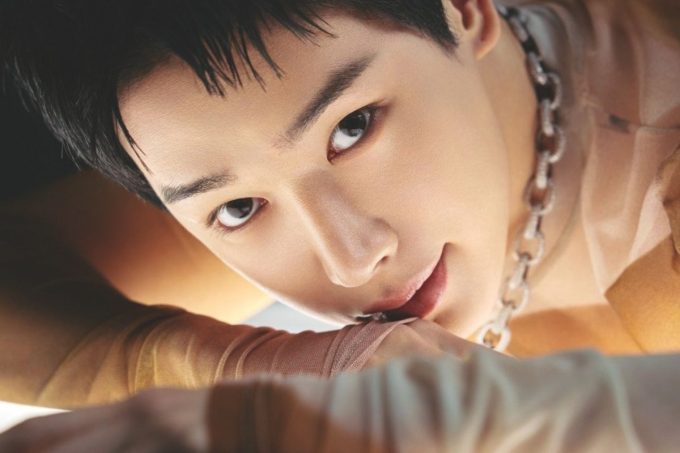 Wonho is ready to embark on the American leg of his “Stay Awake” tour