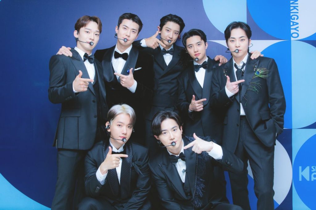 EXO is set to hold a year-end fan meeting, “EXO’verse”