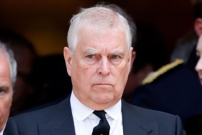 Prince Andrew invistegated by the police for seeking information about his accuser