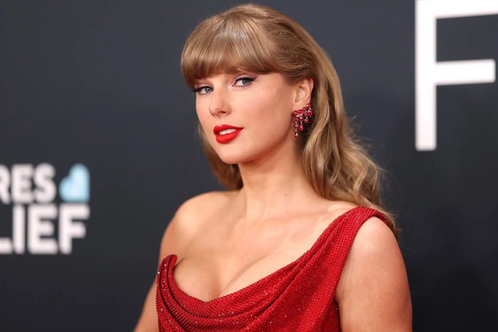 Taylor Swift says her new diss track is a love letter to someone who hates her