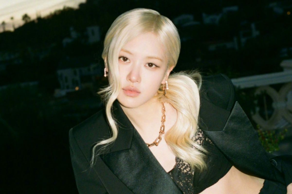 BLACKPINK's Rosé makes history on Apple Music’s 'Best Songs of 2025' list