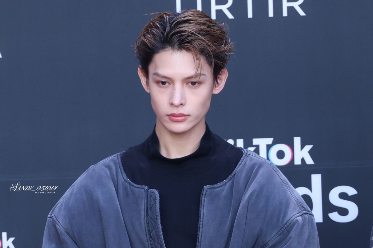 CORTIS' James cries over a touching letter from his mother