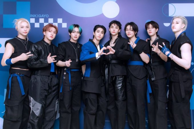 Stray Kids releases new captivating “DO IT” concept photos