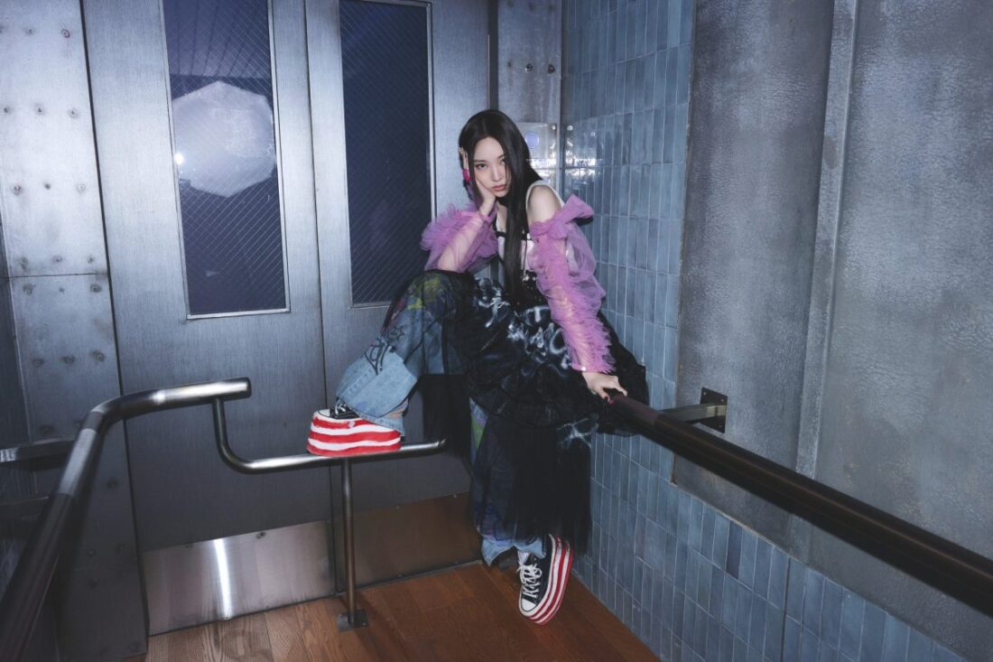 ALLDAY PROJECT’s Youngseo shuts down dating rumors with hilarious reaction