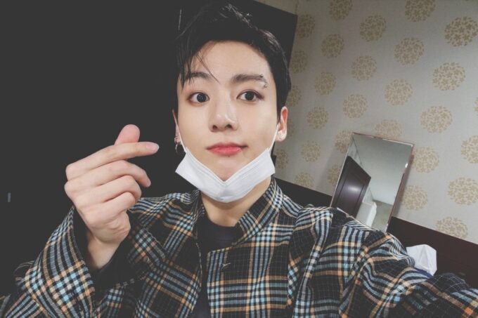 BTS’ Jungkook becomes ELLE Korea’s 2026 New Year cover