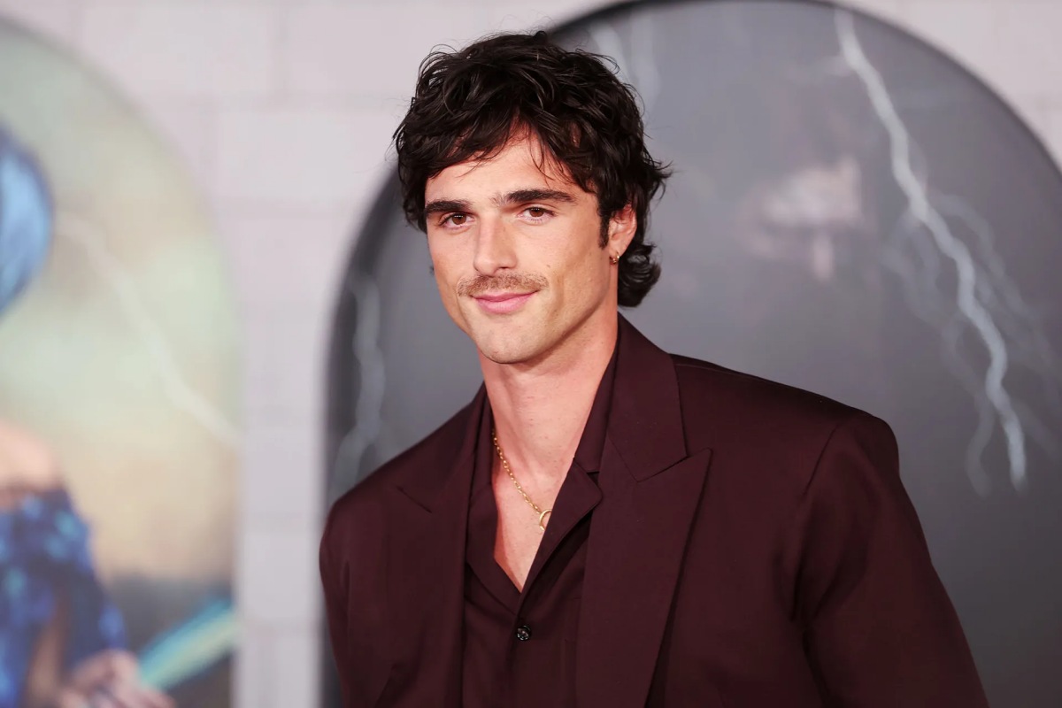 Jacob Elordi returns to Euphoria as a massive movie star