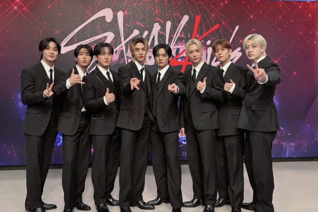 Stray Kids make history on the “SBS 8 News”