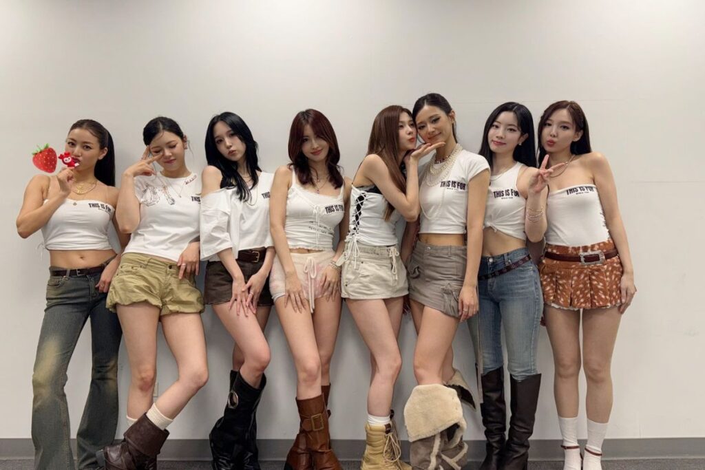 TWICE warns of legal action against sasaengs TWICE warns of legal action against sasaengs