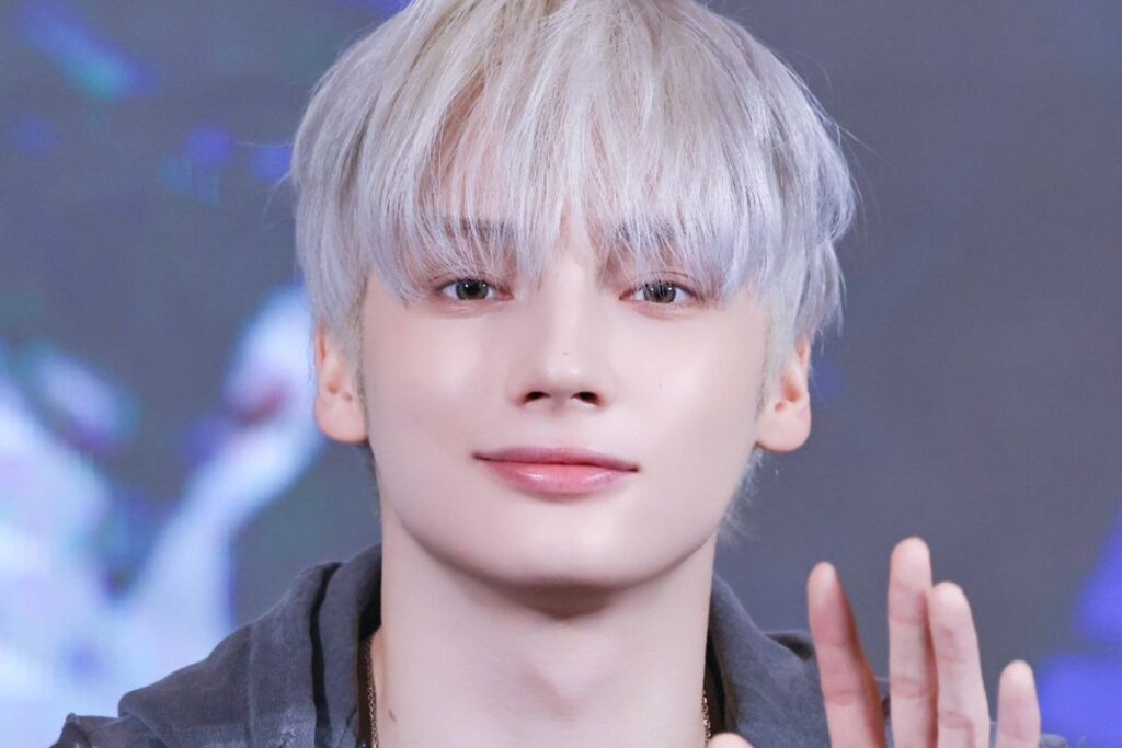 TXT's Hueningkai launches Instagram personal account