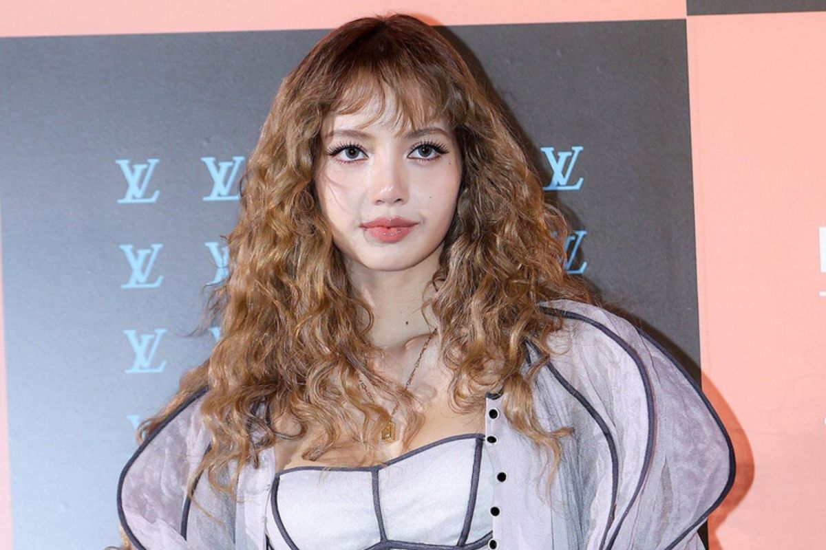Variety names BLACKPINK's Lisa as one of the 'International Film and TV Breakouts of the Year'