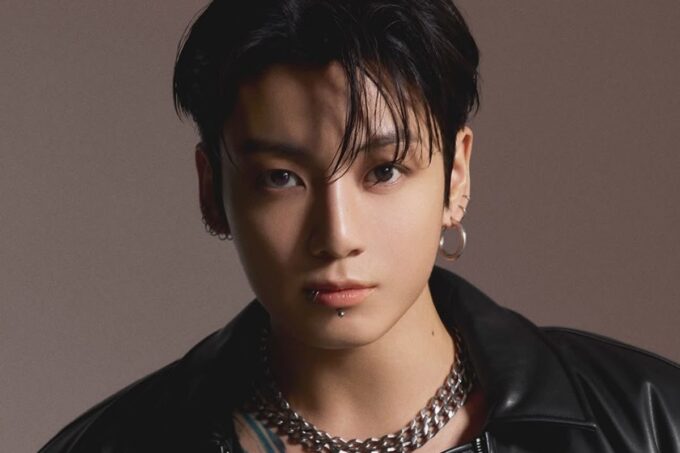 BTS’ Jungkook extends his record on the Apple Music US Pop Albums chart with “GOLDEN”