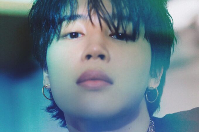 Brazilian supermodel praises Jimin’s VOGUE photoshoot