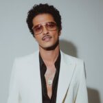 Bruno Mars announces that his next album is ready