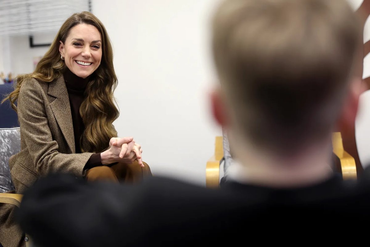 Princess Kate Middleton highlights mental health during a solo visit to Northern England Princess Kate Middleton highlights mental health during a solo visit to Northern England