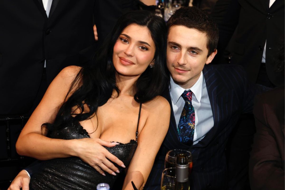 Timothée Chalamet thanks Kylie Jenner during his acceptance speech at the Critics Choice Awards