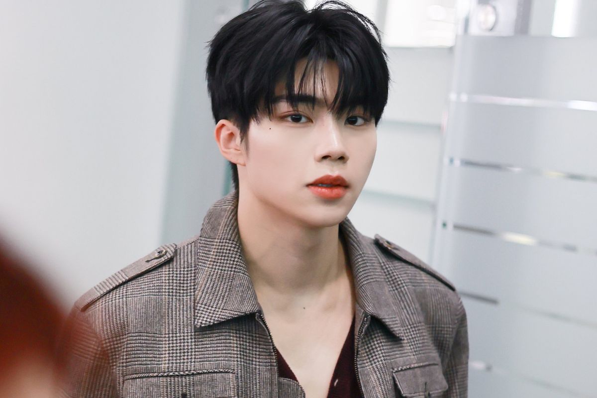 ZEROBASEONE’s Park Gun Wook releases the “Day After Day” music video