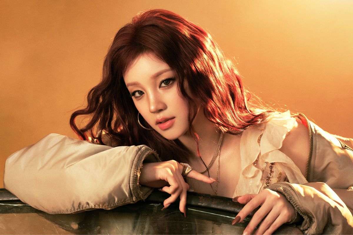 i-dle's Yuqi was announced as the new brand ambassador for Fenty Beauty