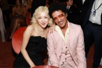 BLACKPINK's Rosé and Bruno Mars ate pizza after their 2026 Grammy's performance