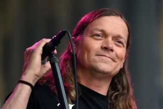Brad Arnold from 3 Doors Down dies after a long battle with cancer