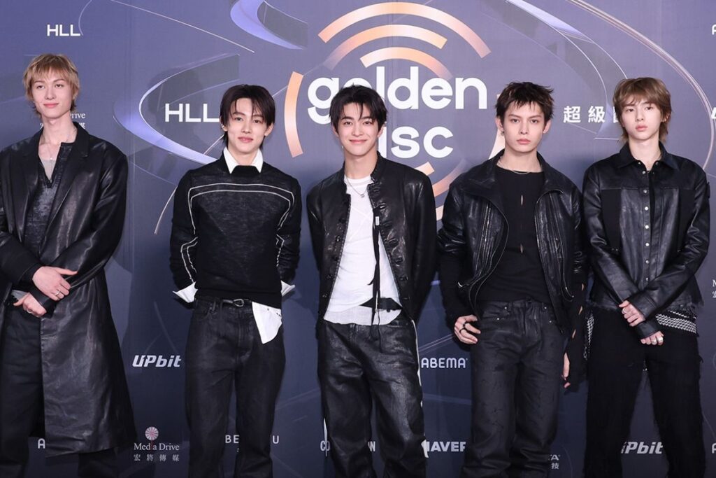 CORTIS reaches 10 million Instagram follower