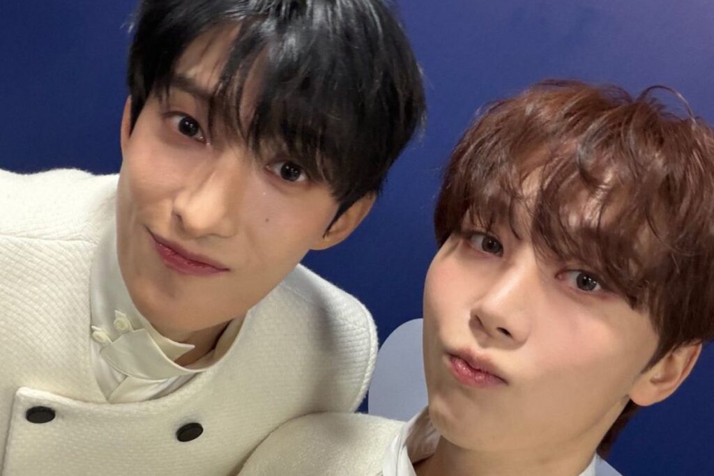 SEVENTEEN's DxS unveils the dates for their “SERENADE ON STAGE” tour SEVENTEEN's DxS unveils the dates for their “SERENADE ON STAGE” tour