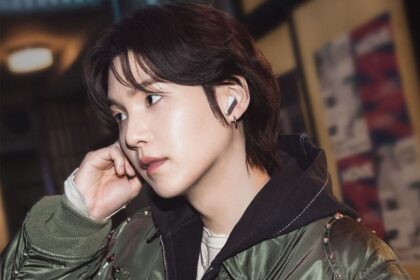 BTS' Suga does a live stream with a fan to celebrate his birthday