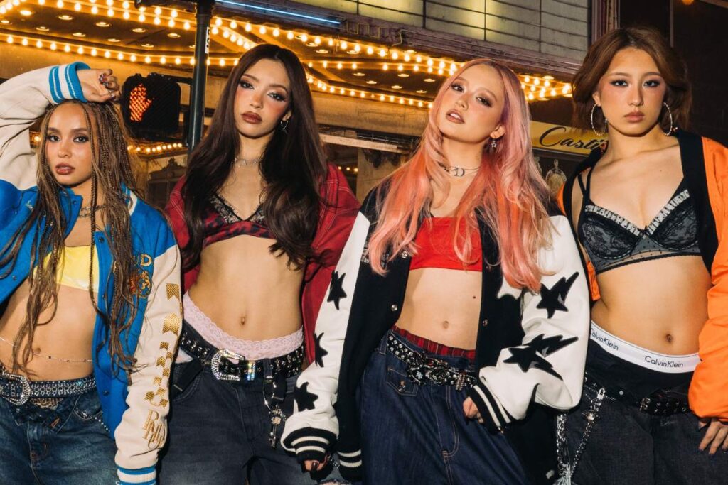 GIRLSET announces official fandom name and logo GIRLSET announces official fandom name and logo