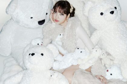 Happy birthday Lisa! The BLACKPINK members celebrate their maknae with sweet photos